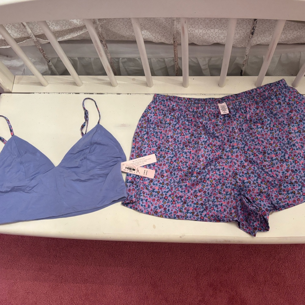 Victoria's Secret Matching PJ Set